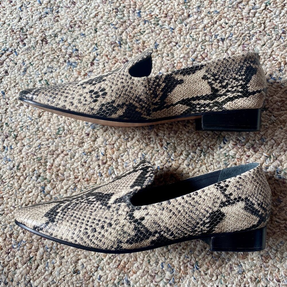 NEW Schutz Natural Snakeskin Embossed Loafer Size 7.5B (Fits like 7)